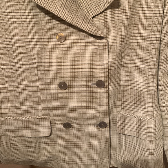 Ann Taylor LOFT Suit Jacket and Skirt set - Picture 3 of 12